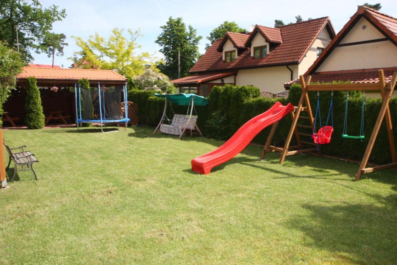 Zacisze Konopnickiej Apartment โปเบียโรโว ภายนอก รูปภาพ