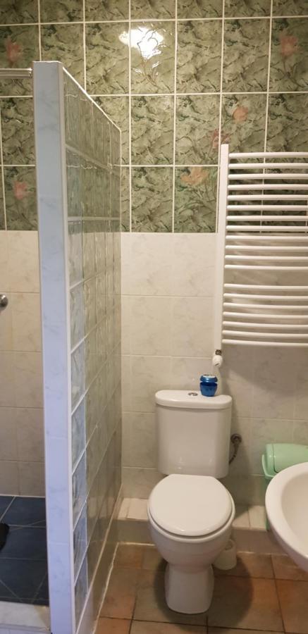 Zacisze Konopnickiej Apartment โปเบียโรโว ภายนอก รูปภาพ